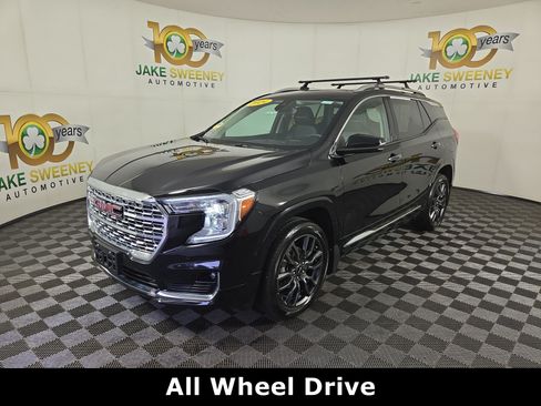 Certified 2024 GMC Terrain Denali w/ Black Diamond Edition AWD/4WD image 3