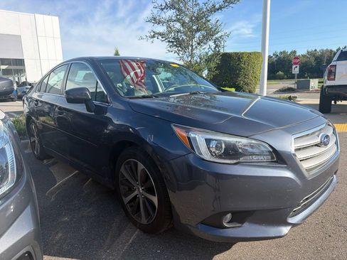 Used 2017 Subaru Legacy 2.5i Limited AWD/4WD image 1