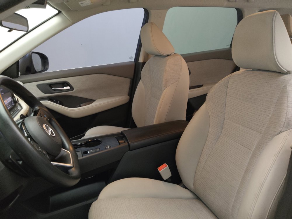 Used 2022 Nissan Rogue SV FWD image 17