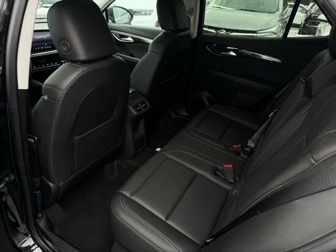 Used 2025 Buick Envision Preferred image 19