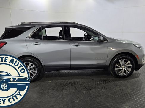 Used 2024 Chevrolet Equinox Premier image 8