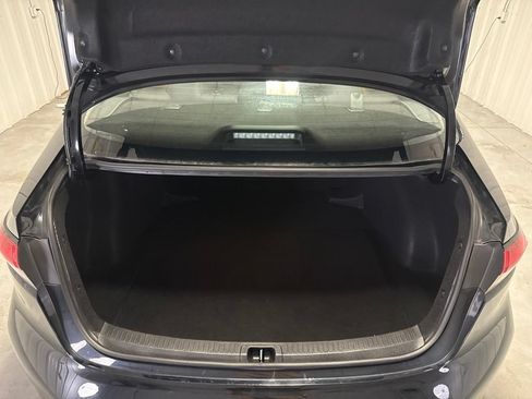 Used 2024 Toyota Corolla LE FWD image 28