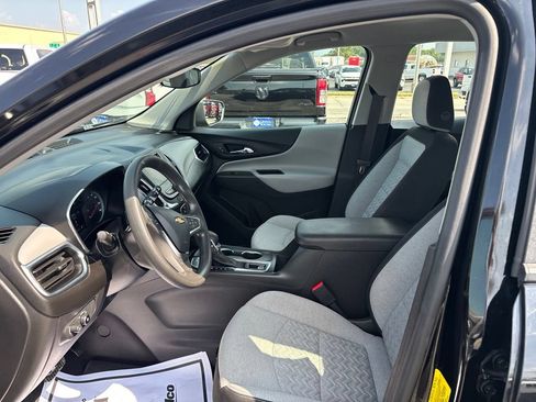 Used 2023 Chevrolet Equinox LS w/ LPO, Cargo Package FWD image 16