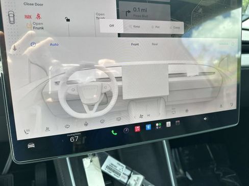 Used 2026 Tesla Model Y 2WD image 19