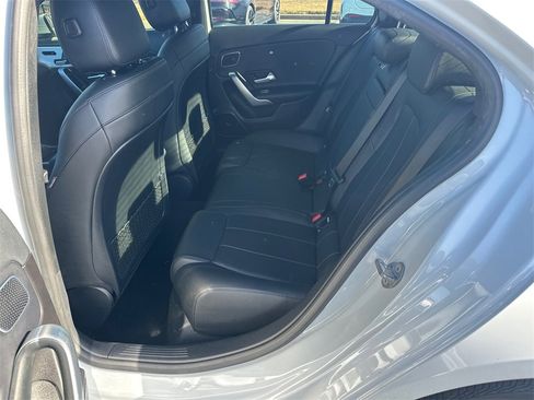 Used 2019 Mercedes-Benz A 220 4MATIC image 22