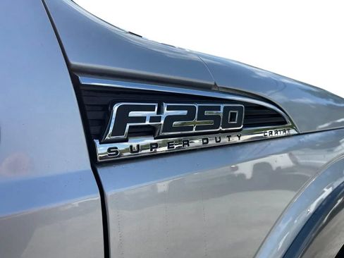 Used 2014 Ford F250 Lariat w/ Lariat Interior Package AWD/4WD image 11