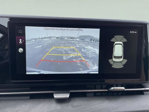 Used 2023 Kia Carnival EX image 31