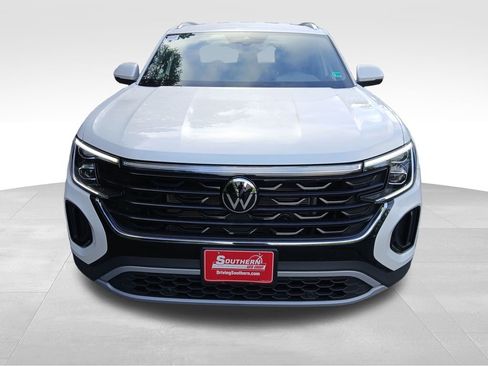 New 2026 Volkswagen Atlas Cross Sport SE AWD/4WD image 8