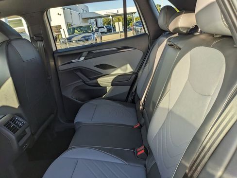 New 2026 Volkswagen Tiguan SE R-Line image 13