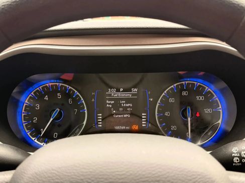 Used 2021 Chrysler Voyager Lxi FWD image 19