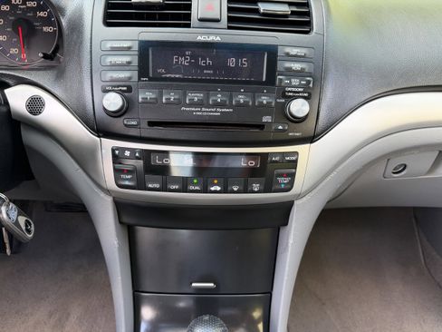 Used 2006 Acura TSX image 25