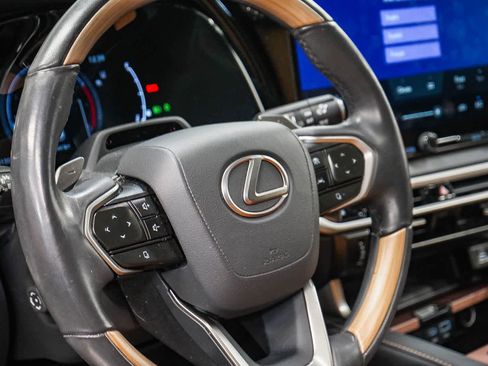 Used 2023 Lexus RX 350 Premium Plus w/ Cold Area Package image 21