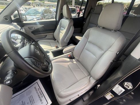 Used 2019 Honda Ridgeline RTL-T image 9