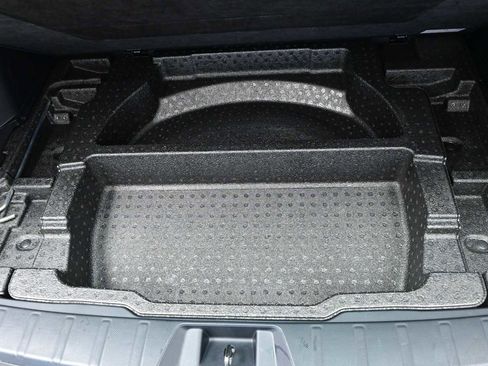 Used 2023 Subaru Forester Premium AWD/4WD image 60