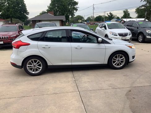 Used 2016 Ford Focus SE FWD image 10