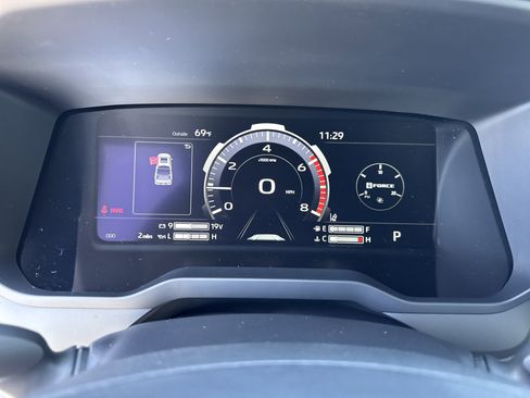 New 2026 Toyota Tundra Limited AWD/4WD image 17