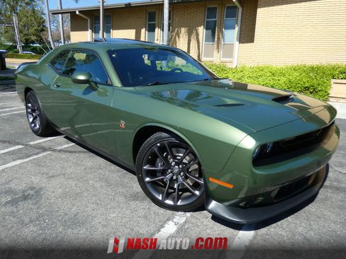 Used 2023 Dodge Challenger R/T Scat Pack w/ Plus Package RWD image 6