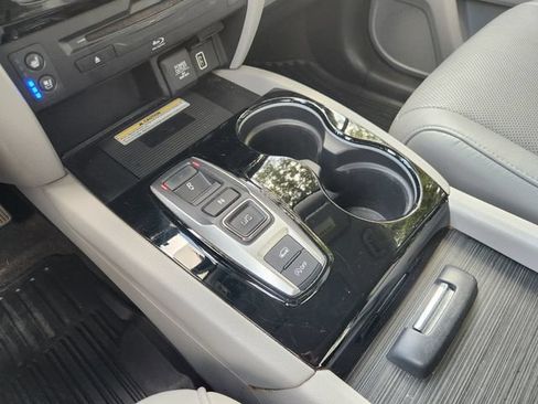 Used 2019 Honda Pilot Elite image 22