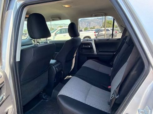 Used 2017 Toyota 4Runner SR5 AWD/4WD image 24