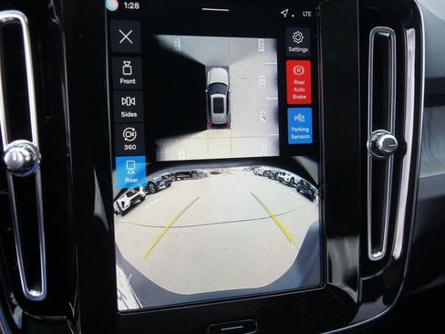 New 2026 Volvo XC40 B5 Plus w/ Protection Package Premier image 14