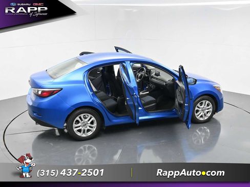 Used 2017 Toyota Yaris iA FWD image 27