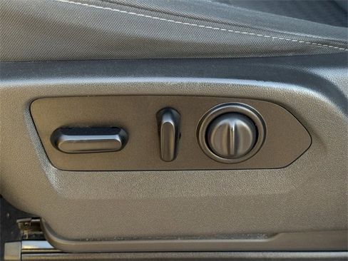 Certified 2020 Chevrolet Silverado 1500 RST w/ All-Star Edition image 25