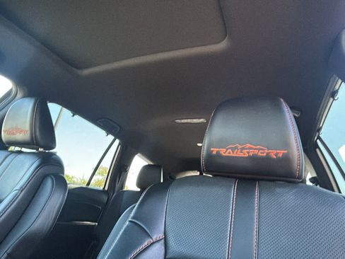 Used 2022 Honda Pilot TrailSport image 11