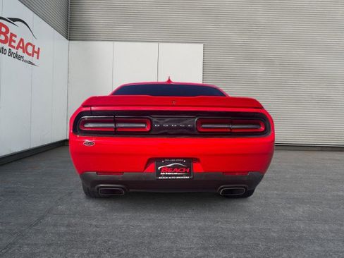 Used 2015 Dodge Challenger R/T Plus image 14