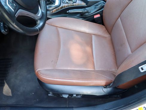 Used 2014 BMW X1 sDrive28i RWD image 15