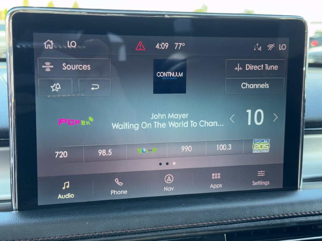 Used 2023 Lincoln Aviator AWD w/ Premium Package image 42