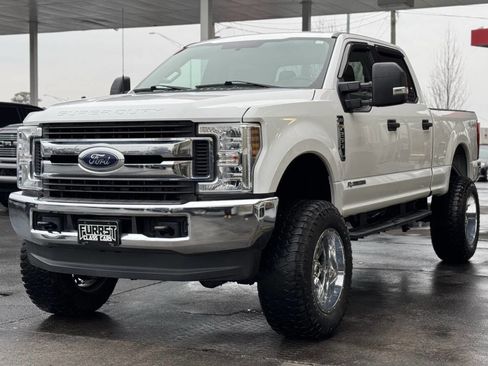 Used 2019 Ford F250 XLT image 6