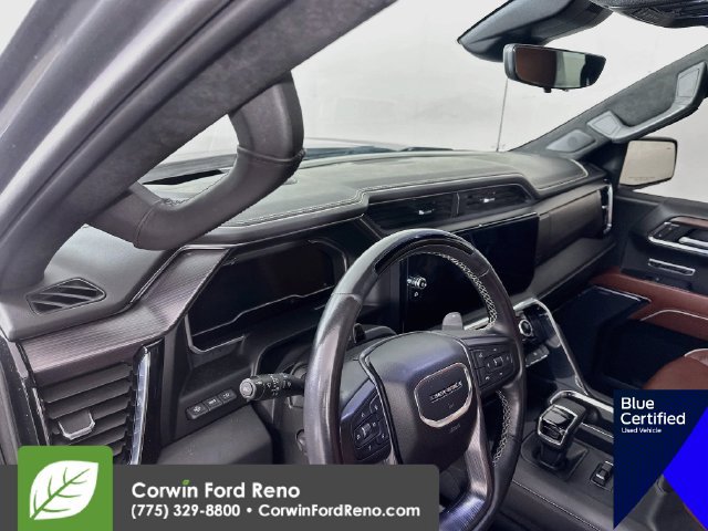 Used 2023 GMC Sierra 1500 Denali Ultimate AWD/4WD image 11