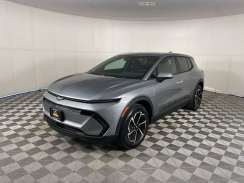 New 2026 Chevrolet Equinox EV LT FWD image 1