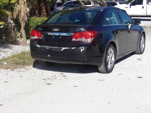 Used 2013 Chevrolet Cruze LT image 8