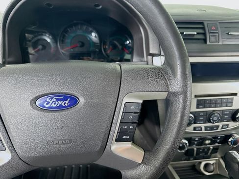 Used 2011 Ford Fusion SE image 36