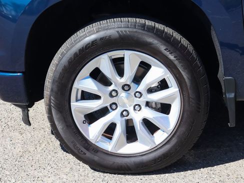 Used 2022 Chevrolet Silverado 1500 Custom image 39