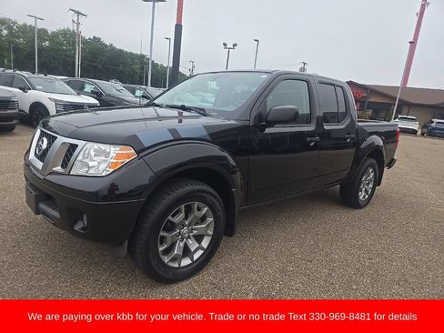 Used 2021 Nissan Frontier SV AWD/4WD image 3