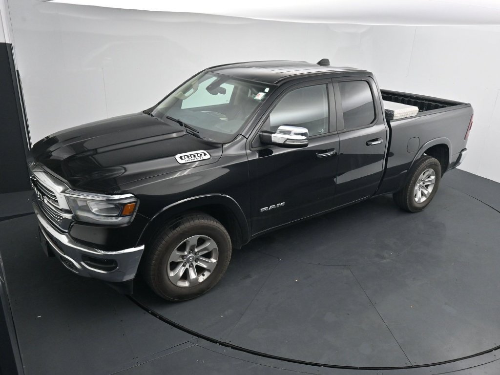Used 2019 RAM 1500 Laramie AWD/4WD image 12