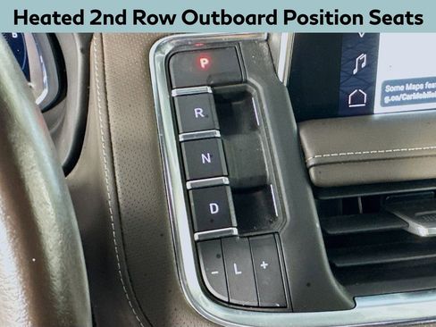 Used 2022 GMC Yukon XL SLT w/ SLT Luxury Package image 17