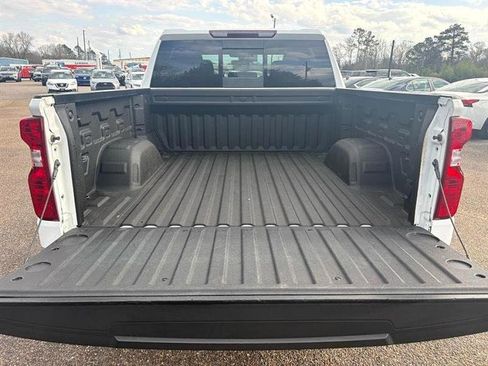 Used 2019 Chevrolet Silverado 1500 LT w/ All-Star Edition image 19