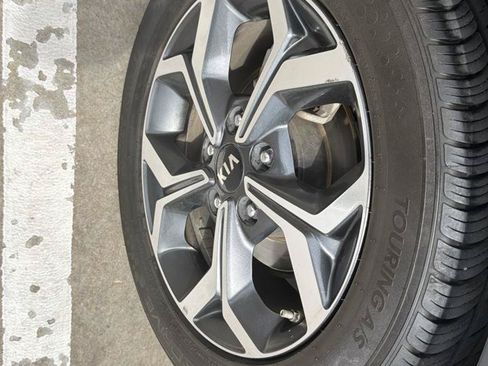 Used 2020 Kia Forte LXS FWD image 37