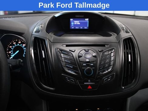 Used 2015 Ford Escape SE FWD image 17