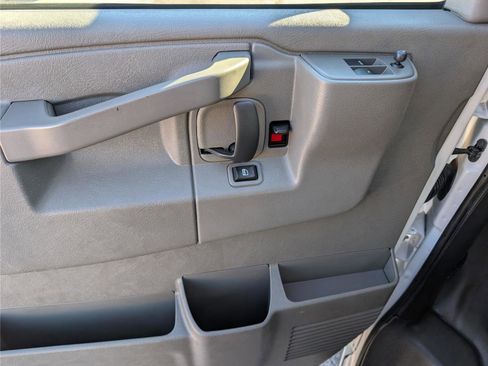 Used 2023 Chevrolet Express 3500 LS image 20