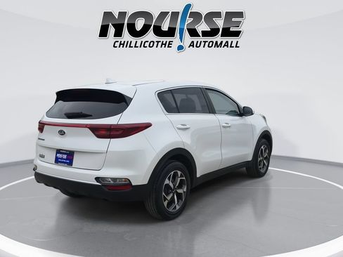 Used 2022 Kia Sportage LX AWD/4WD image 8