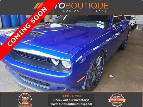 Used 2022 Dodge Challenger GT w/ Blacktop Package RWD image 1