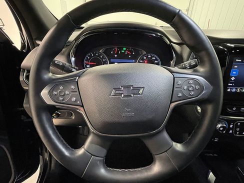 Used 2023 Chevrolet Traverse RS image 37