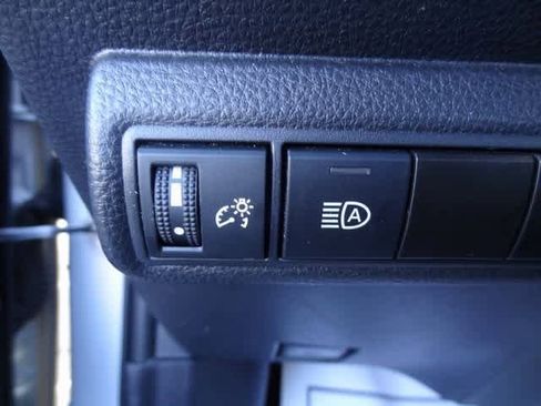 Used 2023 Toyota Corolla LE image 9