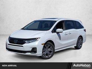 Used 2025 Honda Odyssey Touring video 1