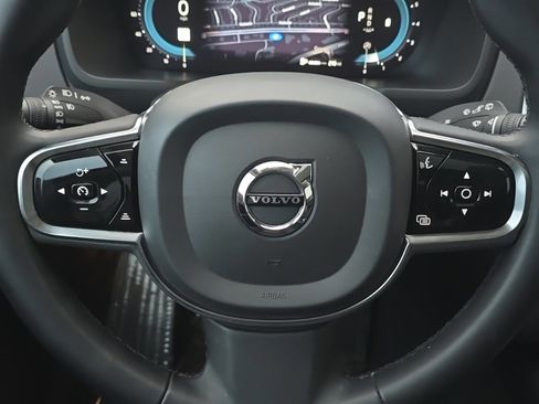 Certified 2024 Volvo XC90 B6 Plus w/ Protection Package Premier image 13