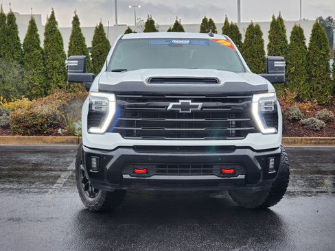 Used 2025 Chevrolet Silverado 2500 LT w/ Trail Boss Package image 5